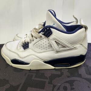 Size 9.5 - Air Jordan 4 Retro LS Columbia